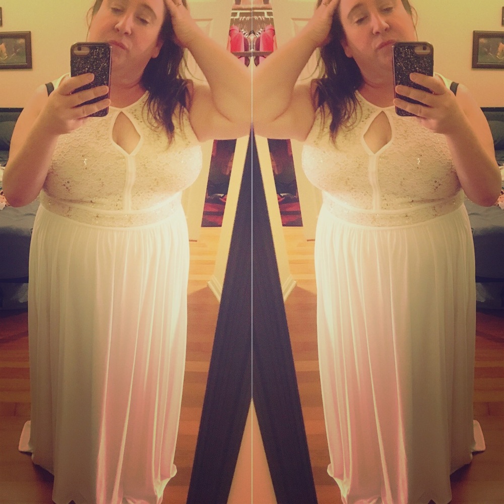 NW Woman white floor length gown